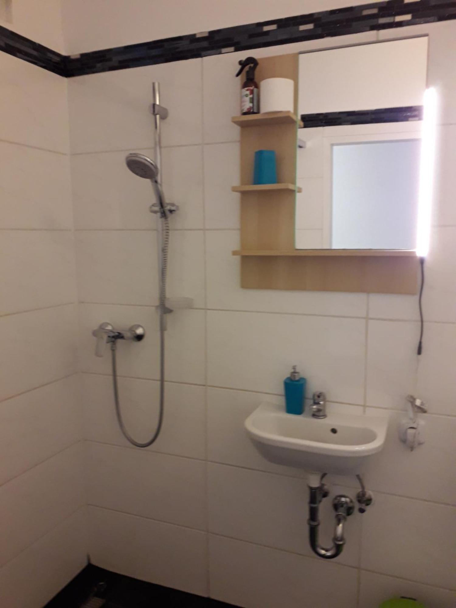 Apartment Ap 1 Im Zentrum Steyr, Bestrooms Eu Esterno foto