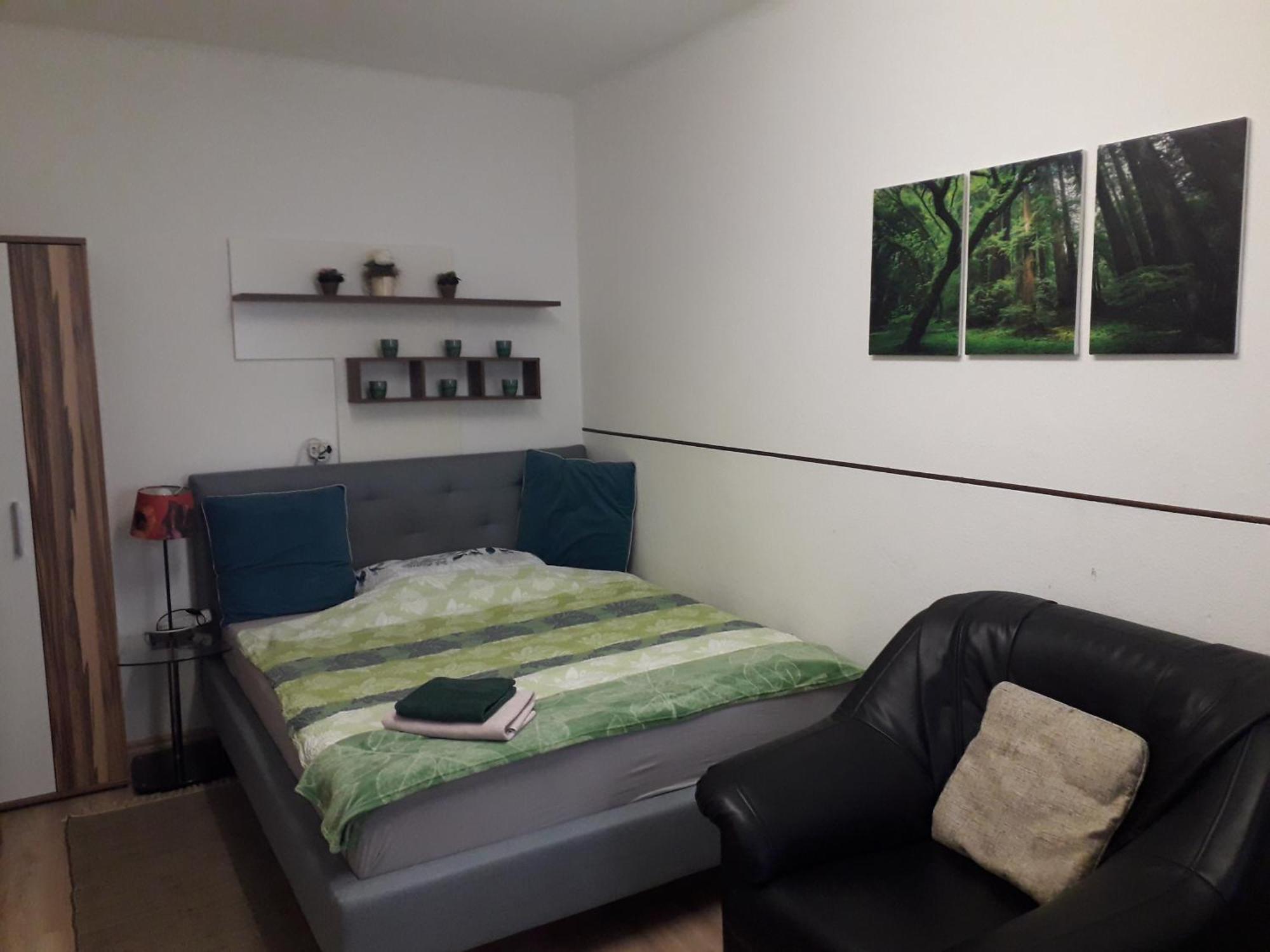 Apartment Ap 1 Im Zentrum Steyr, Bestrooms Eu Esterno foto