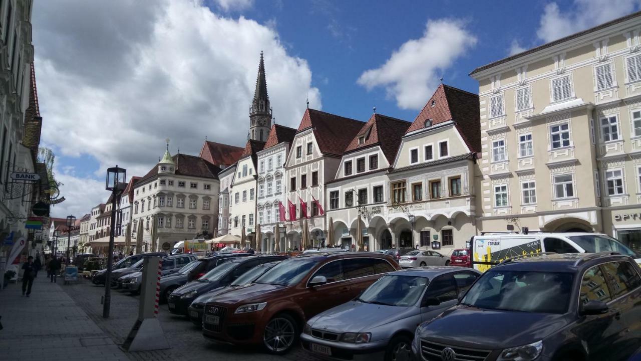 Apartment Ap 1 Im Zentrum Steyr, Bestrooms Eu Esterno foto